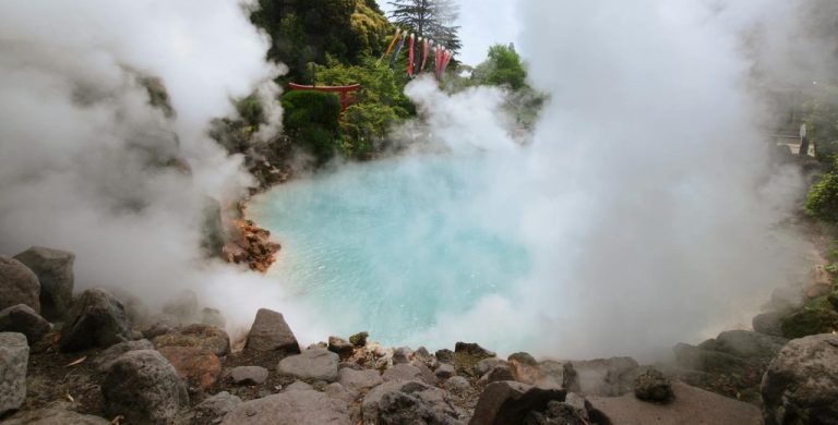אונסן קוסאטסו Kusatsu Onsen יפן | אונסנים ביפן